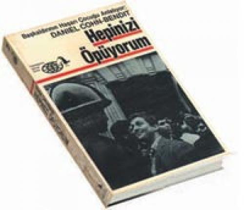 Hepinizi Öpüyorum  Frontansicht 1