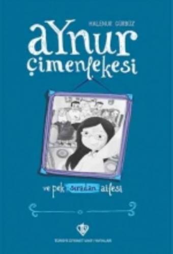 Aynur Çimenlekesi ve Pek Sıradan Ailesi  Frontansicht 1