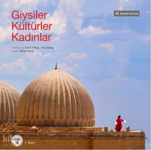Giysiler Kültürler Kadınlar  Frontansicht 1